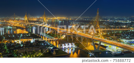 Mega Bridge Mega Bridge 75888772