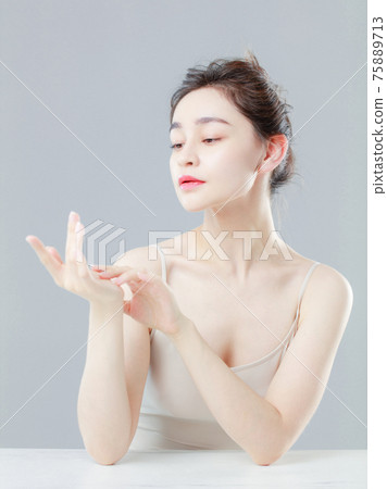 75889713