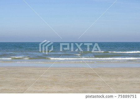 Popular seaside attractions in Thailand. Beaches that can be traveled throughout all seasons. Popular seaside attractions in Thailand. Beaches that can be traveled throughout all seasons. 75889751