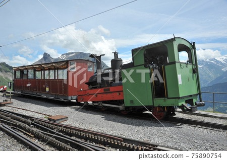 Schynige Platte 鐵路蒸汽機車 11 75890754