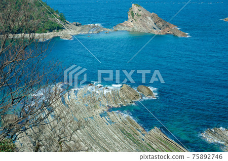 Shimane Peninsula Susumikaigan Laundry Rock 75892746