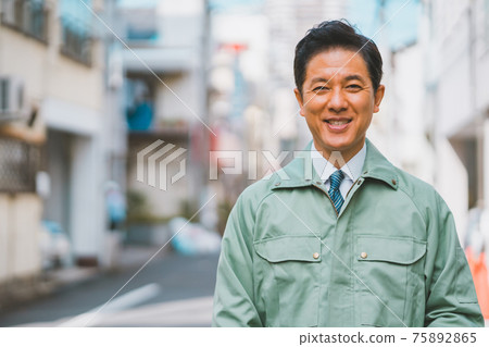 工作服和領帶 75892865