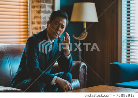 Anxiety of businessmen 75892912