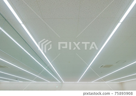 吊頂、LED照明、防煙掛牆、疏散安全驗證方法 75893908