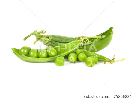 green peas beans isolated on white background 75896824