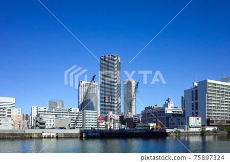 塔樓公寓的建設 塔樓公寓的建設 75897324