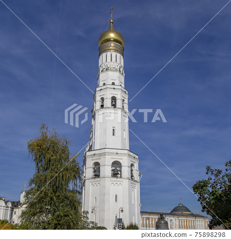 Ivan the Great Bell Tower (Kolokolnya Ivana Velikogo). Inside of Moscow Kremlin, Russia (day). 75898298