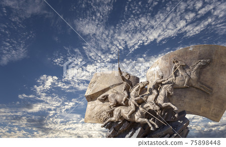 Monument to the heroes First World War in Victory Park on Poklonnaya Hill, Moscow, Russia 75898448