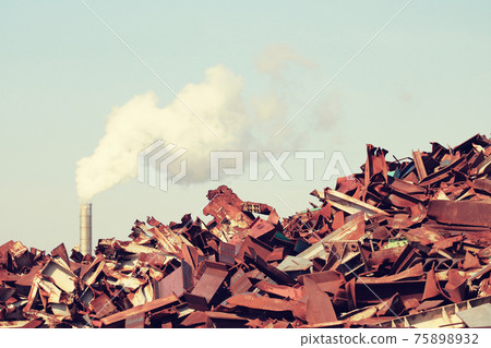 Industrial waste of metals and chimneys in industrial areas 75898932