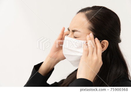 中女性不適口罩 75900368