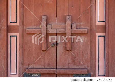 Suwon Hwaseong Palace 75904968