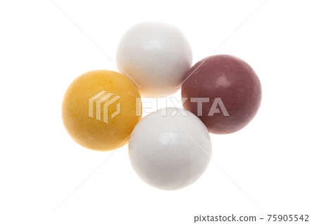 gum isolated 75905542