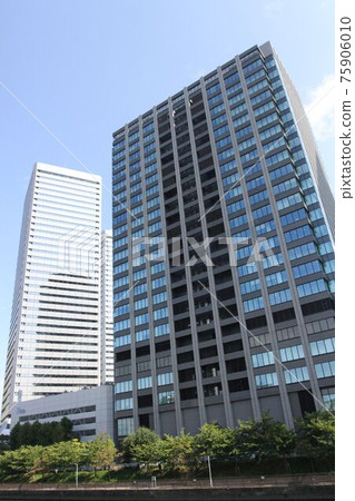 大阪商業園 (OBP) Optage 大樓和 TWIN21 大阪商業園 (OBP) Optage 大樓和 TWIN21 75906010