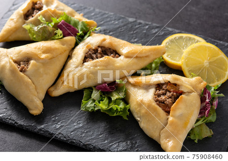 Traditional middle eastern fatayer Traditional middle eastern fatayer 75908460