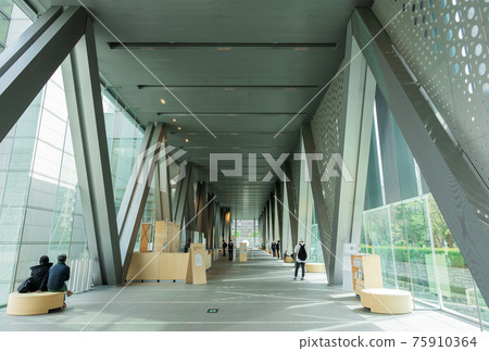 Museum of Contemporary Art Tokyo 75910364