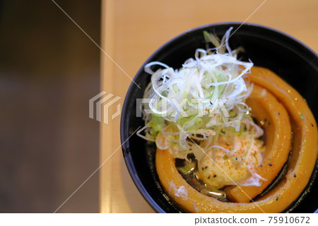 鬼平吃的超厚埼玉烏冬面 1個 75910672