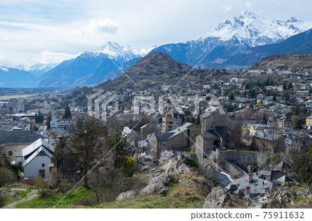 Panorama view from chateau de valere over the city of sion, switzerland Panorama view from chateau de valere over the city of sion, switzerland 75911632