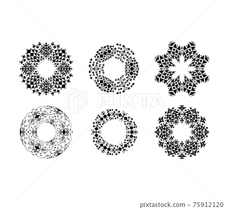 Ethnic ornamental cirular frames set 75912120