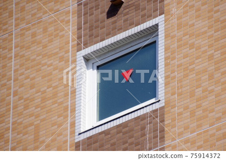 Emergency entrance window red triangle mark 75914372