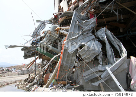 東日本大地震 75914978