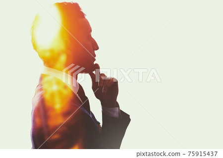 Abstract image of a thinking businessman 75915437