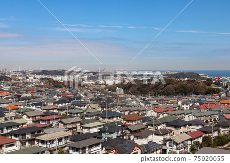 從高鳥山看（神奈川縣橫須賀市） 75920055