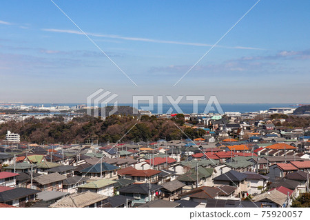 從高鳥山看（神奈川縣橫須賀市） 75920057
