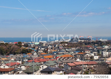從高鳥山看（神奈川縣橫須賀市） 75920058