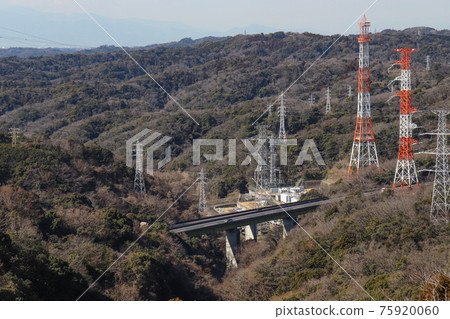 從高鳥山看（神奈川縣橫須賀市） 75920060