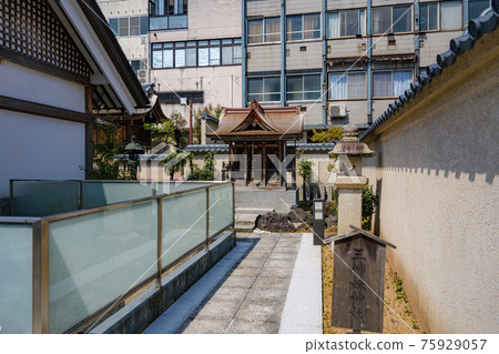 Fukui City Sanshimai Shrine Fukui City Sanshimai Shrine 75929057