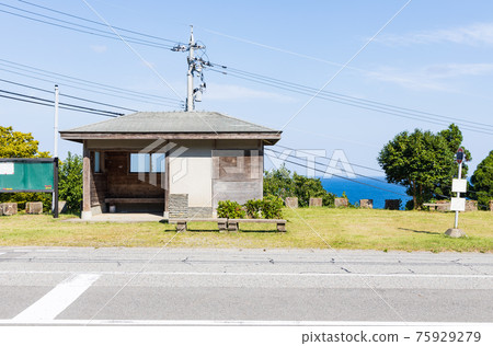 石川縣珠洲市奧能登風景公路巴士站 石川縣珠洲市奧能登風景公路巴士站 75929279