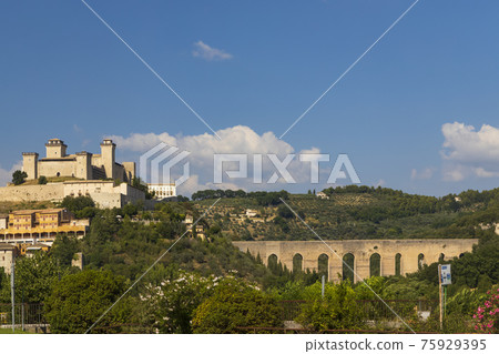 Spoleto castle with aqueduct in Umbria, Italy Spoleto castle with aqueduct in Umbria, Italy 75929395