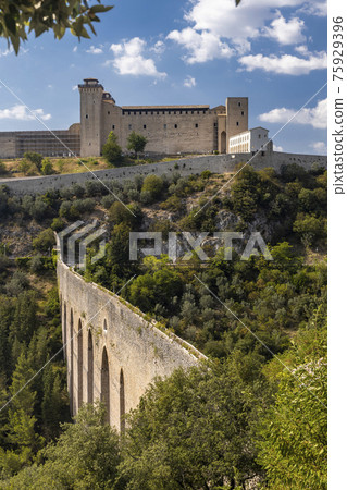Spoleto castle with aqueduct in Umbria, Italy Spoleto castle with aqueduct in Umbria, Italy 75929396