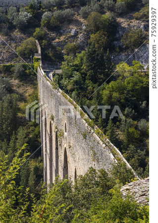 Spoleto castle with aqueduct in Umbria, Italy Spoleto castle with aqueduct in Umbria, Italy 75929397