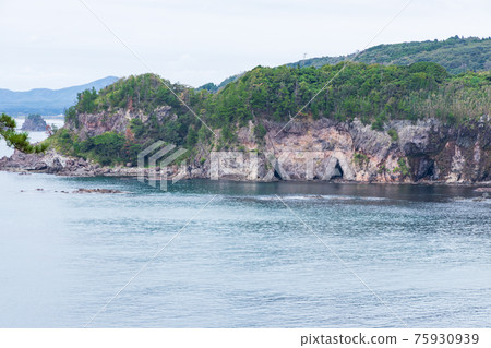 石川縣志賀町能登的風景(豬花崎) 石川縣志賀町能登的風景(豬花崎) 75930939