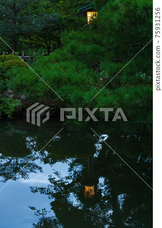 石川縣金澤市夏日兼六園風景 石川縣金澤市夏日兼六園風景 75931256