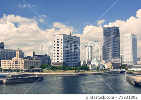 Yokohama Yokohama 75931802