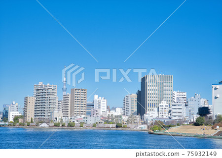 [Tokyo] January, view from Chuo Ohashi 75932149