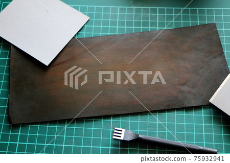 State of leather craft 75932941