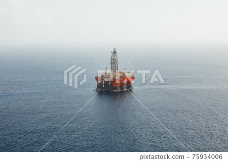 offshore oil and gas platform offshore oil and gas platform 75934006