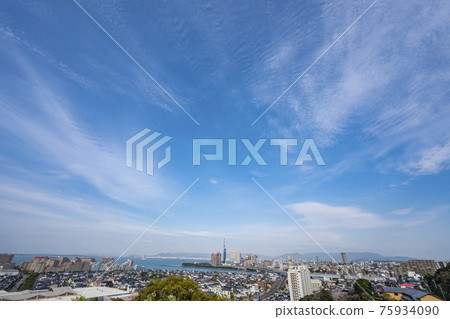 Fukuoka city skyline Fukuoka city skyline 75934090
