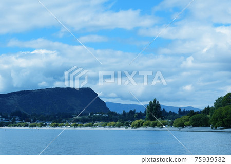 Wanaka Wanaka 75939582
