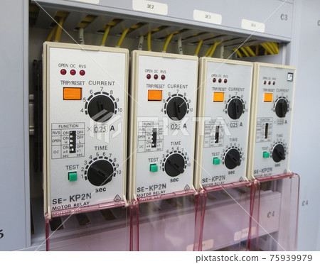 Control circuit safety device 75939979