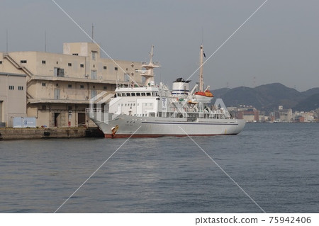 關門海峽東海大學海洋測驗訓練船Bosei Maru的風景 75942406