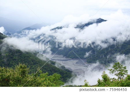 foggy mountains in Cingjing Farm, Nantou, Taiwan 75946450
