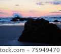 Evening beach 75949470