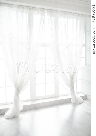 Backlit window with white curtains in empty room 75950551