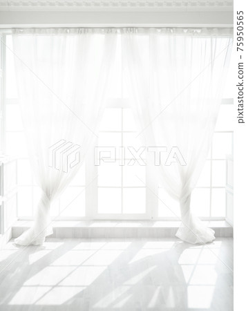 Backlit window with white curtains in empty room 75950565