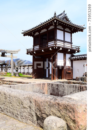Fukuchiyama Castle [Continued Top 100 Japanese Castles] 75953269