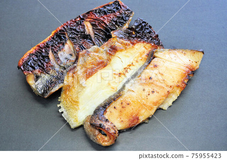 吃西京味噌烤的比較 75955423